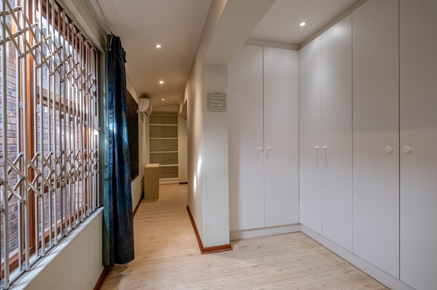 3 Bedroom Property for Sale in Summerstrand Eastern Cape